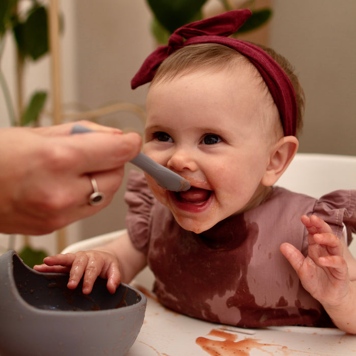 8 Tips for Starting Baby Weaning